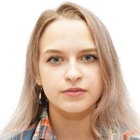 Елена Кирасир